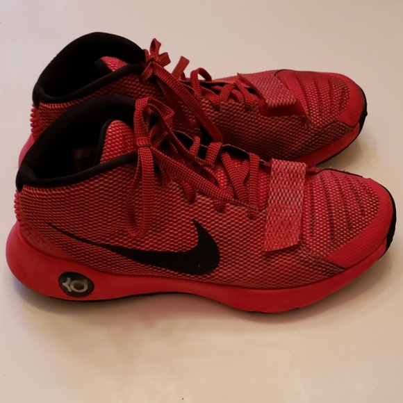 Nike Other - Nike KD Trey 5 III Black/Red in size 10.5